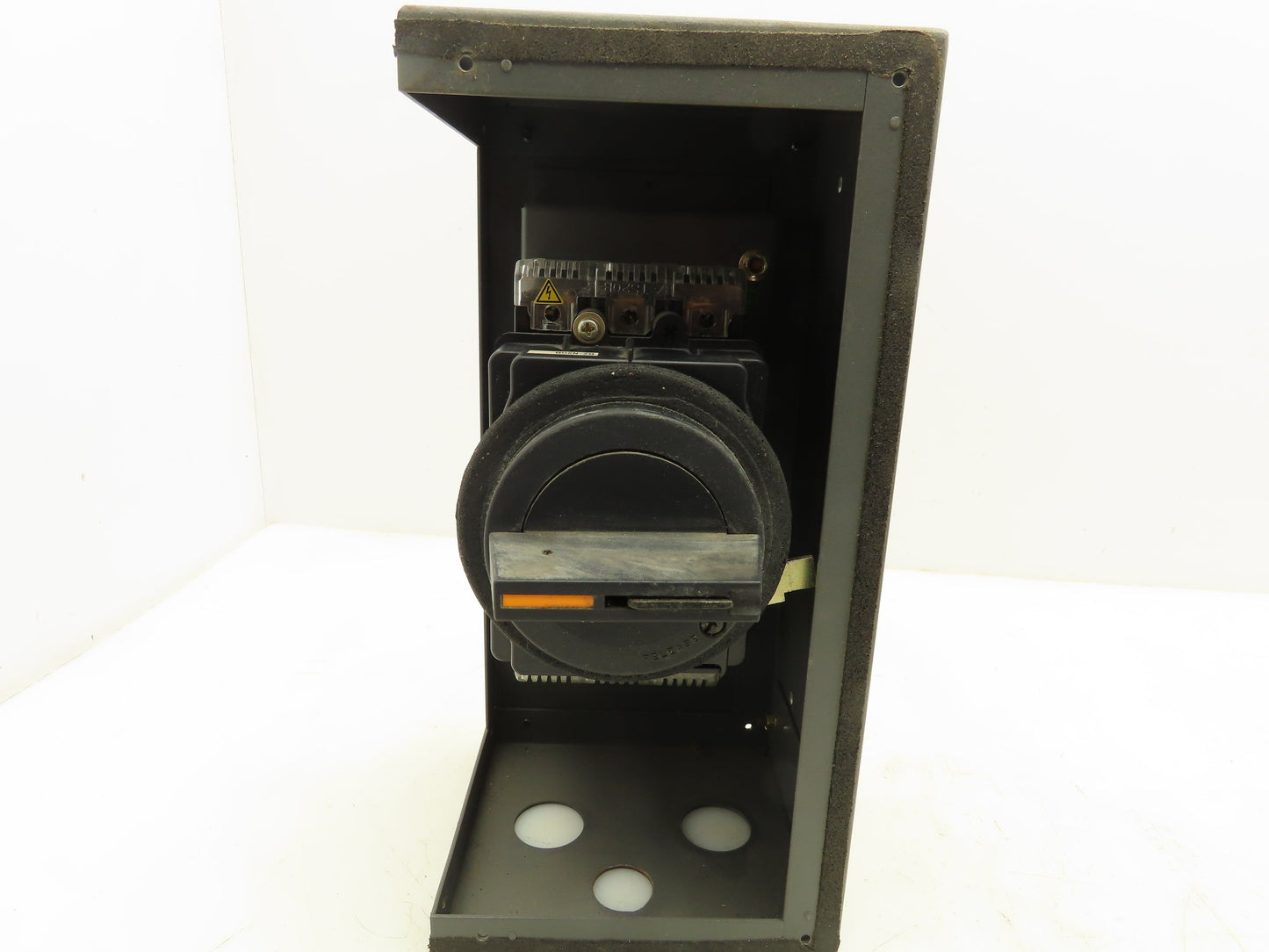 Fanuc A05B-2400-C402 Circuit Breaker Box Rotary Disconnect Switch 20A 3P