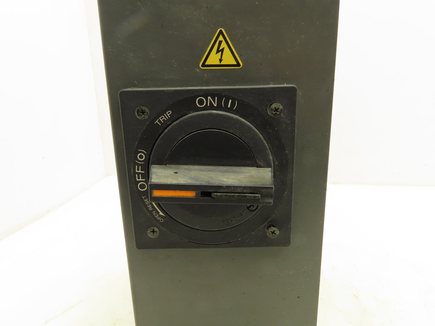 Fanuc A05B-2400-C402 Circuit Breaker Box Rotary Disconnect Switch 20A 3P