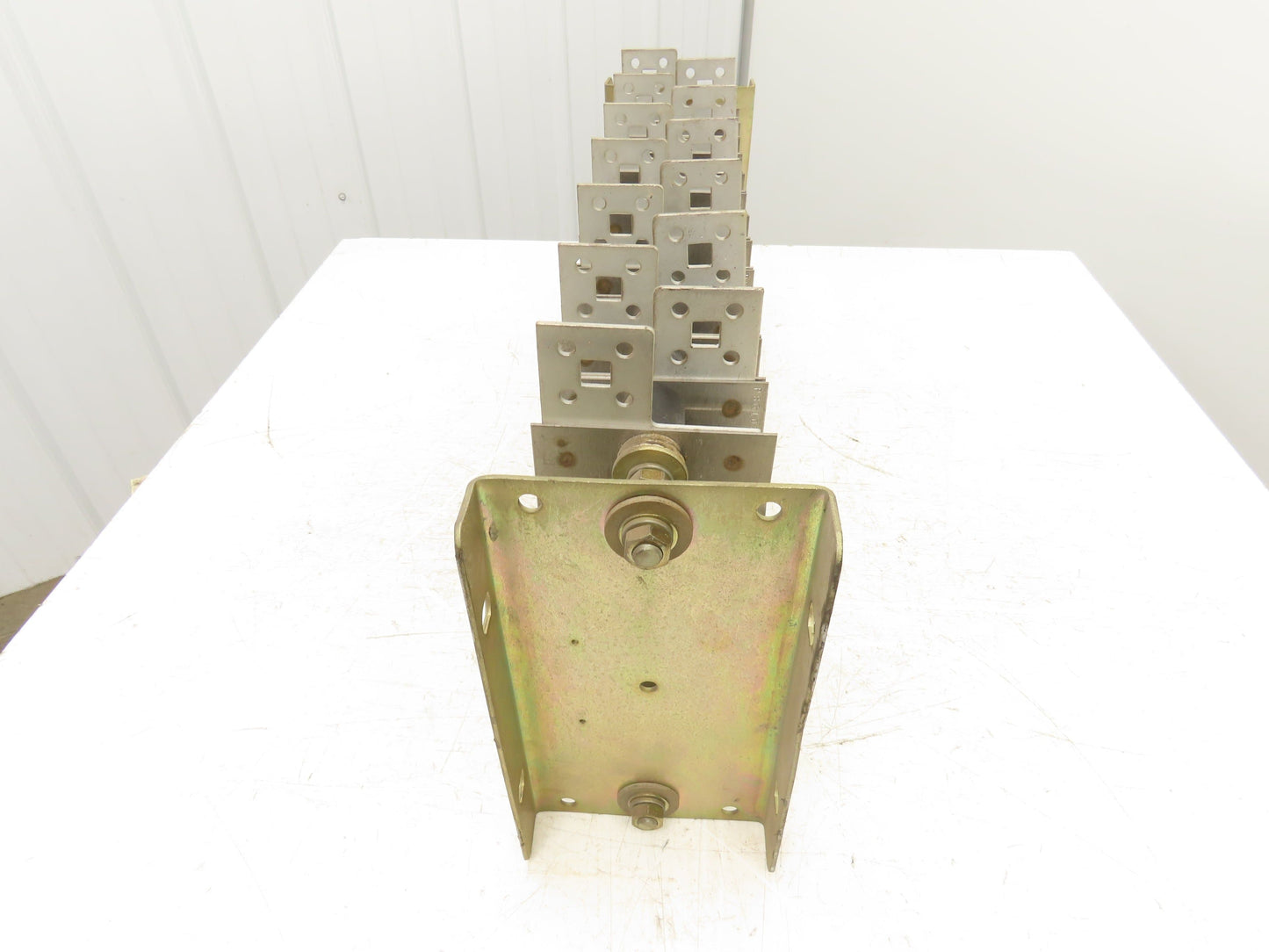 General Electric IC9141A001A102 GE Braking Resistor 13-Taps 600V 155A .25 OHMS