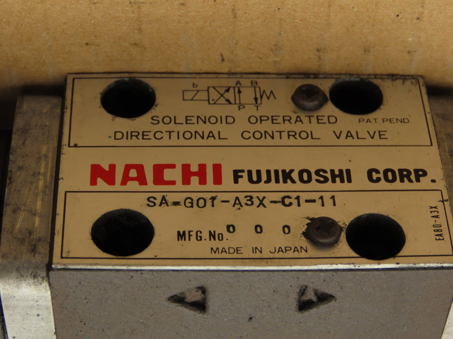 Nachi SA-G01-H5-C1-11 Directional Solenoid Modular Flow Control Valve Stack 110V