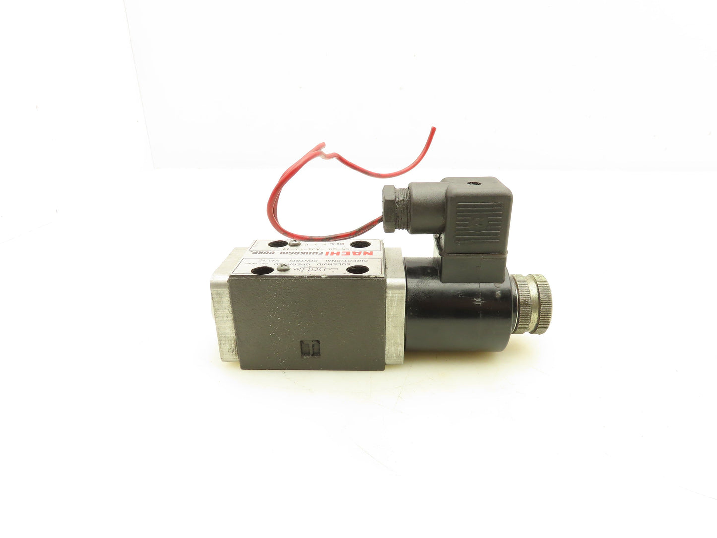 Nachi SA-G01-A3X-C1-11 Hydraulic Directional Solenoid Valve 110V 2.0A