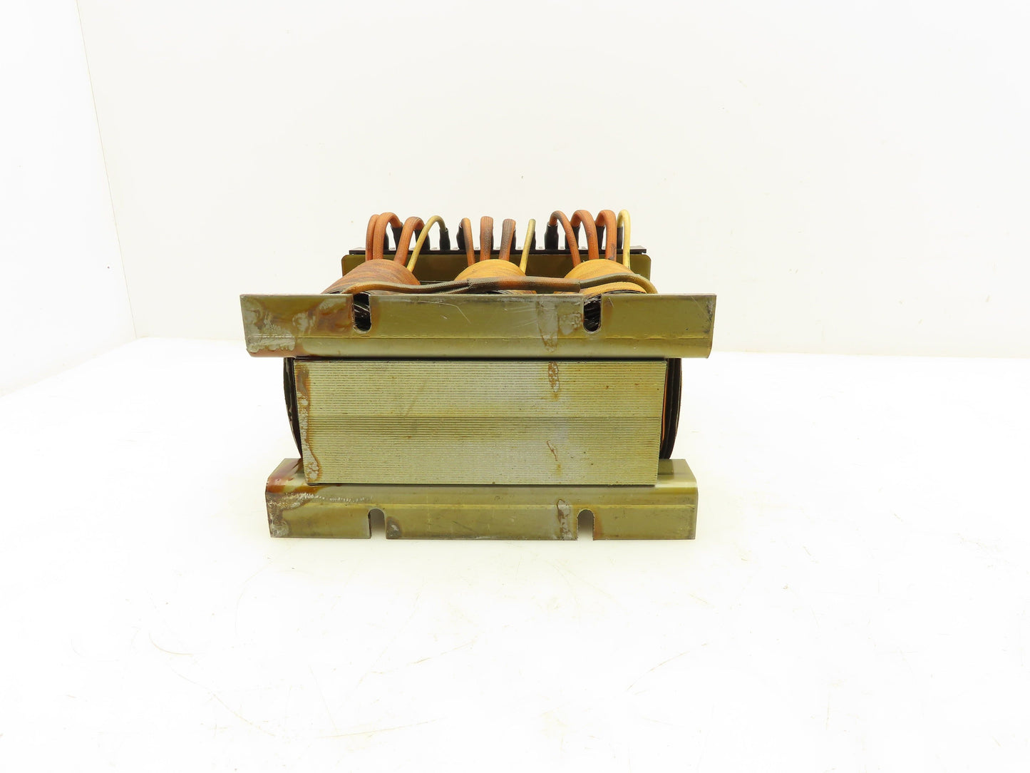 GOMI Electric MTR119 Industrial Transformer 3KVA 200/240V