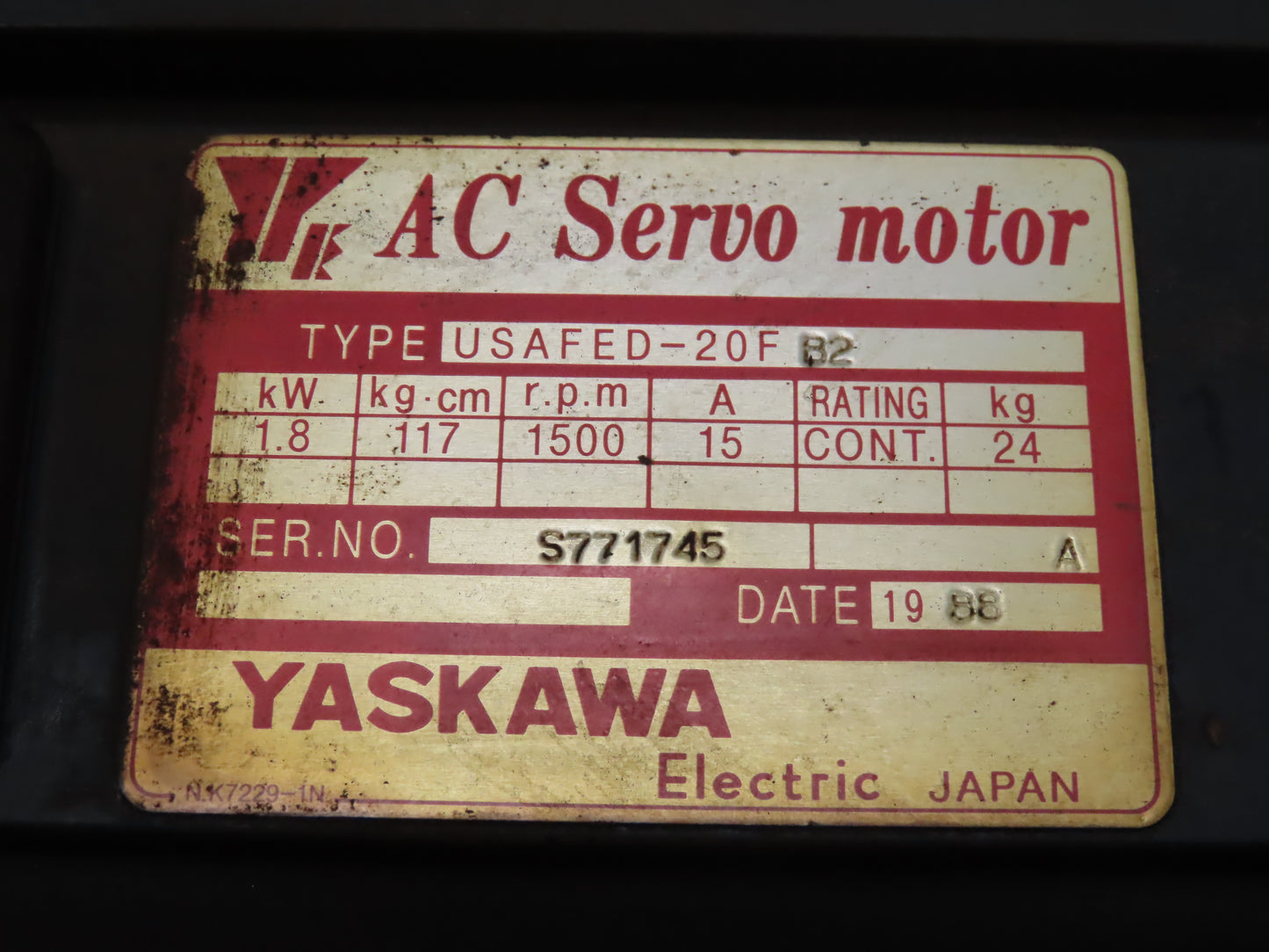 Yaskawa USAFED-20FB2 AC Servo Motor 1.8kW 1500 RPM 15A Encoder MLP-7728