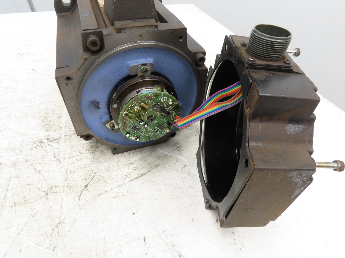 Yaskawa USAFED-20FB2 AC Servo Motor 1.8kW 1500 RPM 15A Encoder MLP-7728