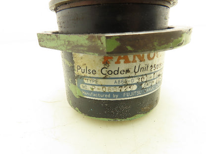 Fanuc A860-0301-T002 Pulse Coder Unit 2500 Pulse/Rev 3/8" Shaft W/Gear Lot Of 2