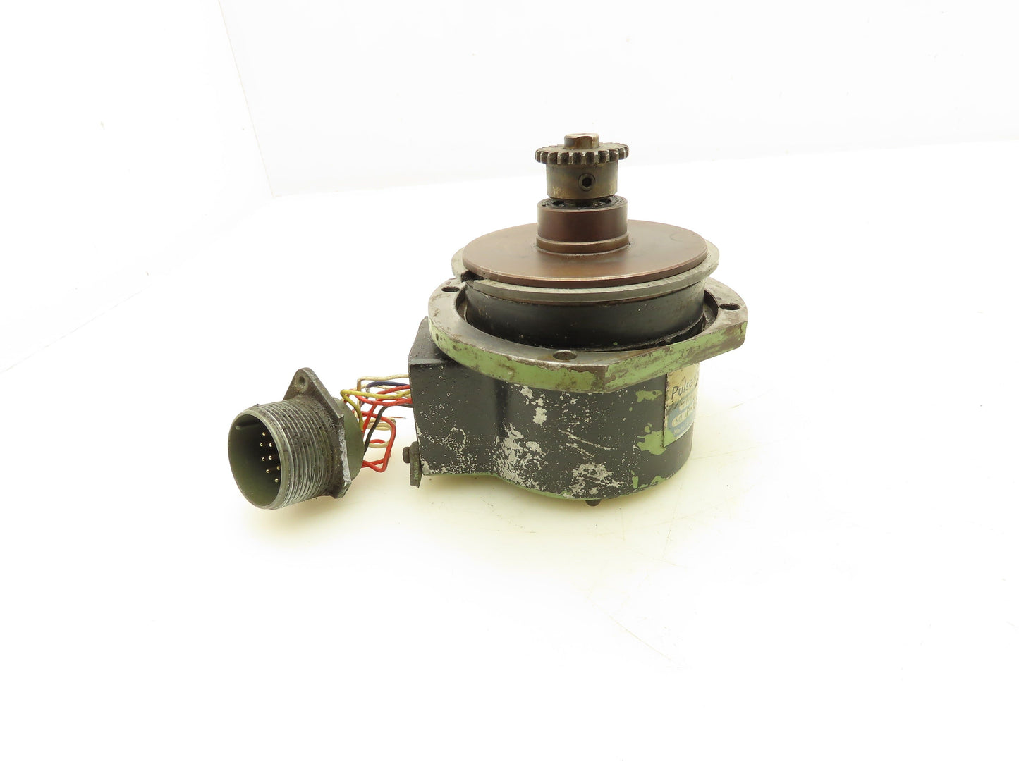 Fanuc A860-0301-T002 Pulse Coder Unit 2500 Pulse/Rev 3/8" Shaft W/Gear Lot Of 2