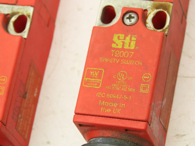 STi T2007 44521-1040 Safety Interlock Switch Lot of 3