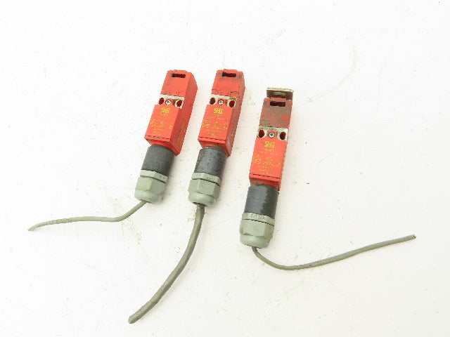 STi T2007 44521-1040 Safety Interlock Switch Lot of 3