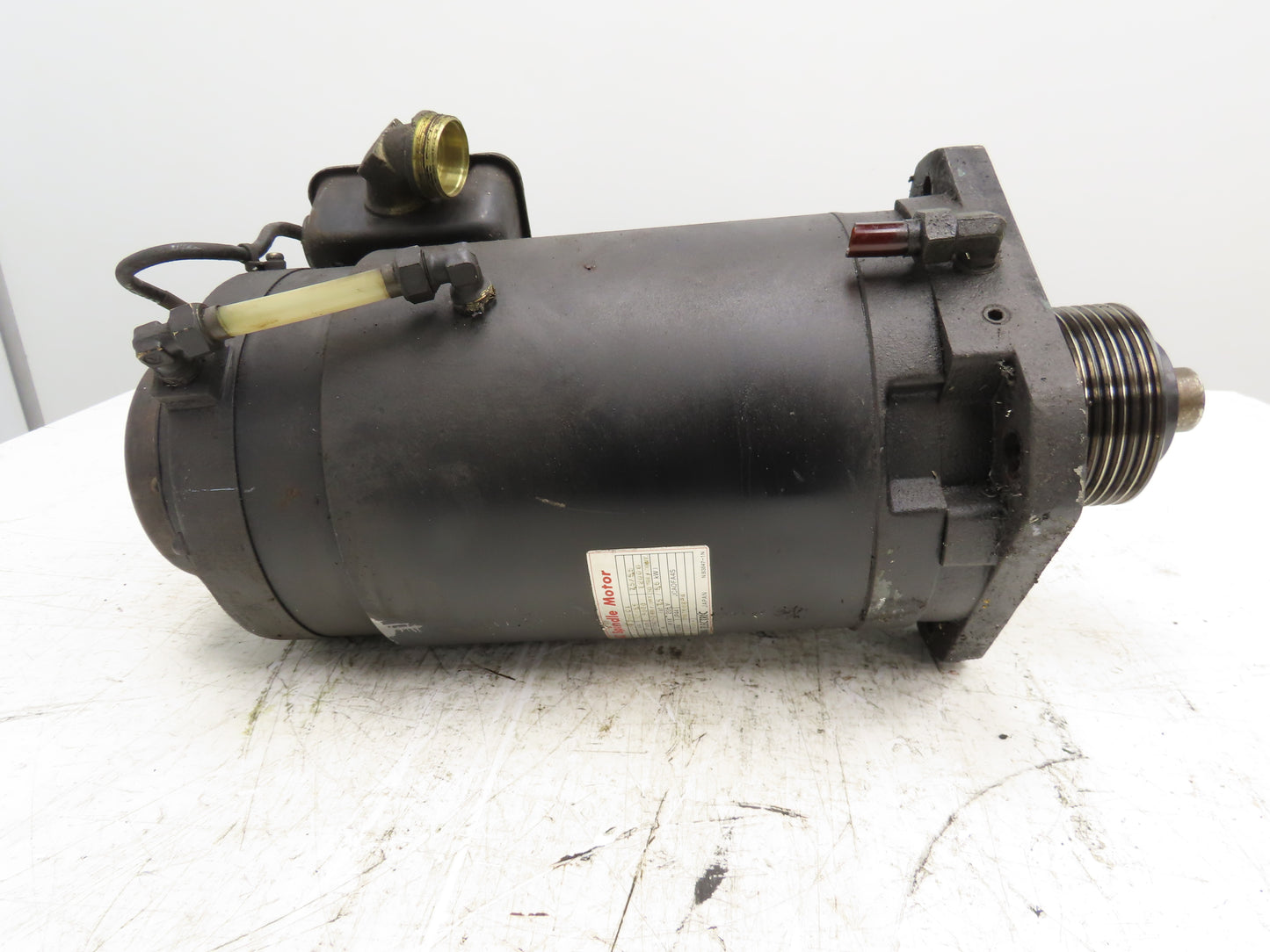 Yaskawa UAASWH-08CMUC1 AC Spindle Servo Motor 7.5kW 3000 RPM 3PH 200V JCAOFA4S