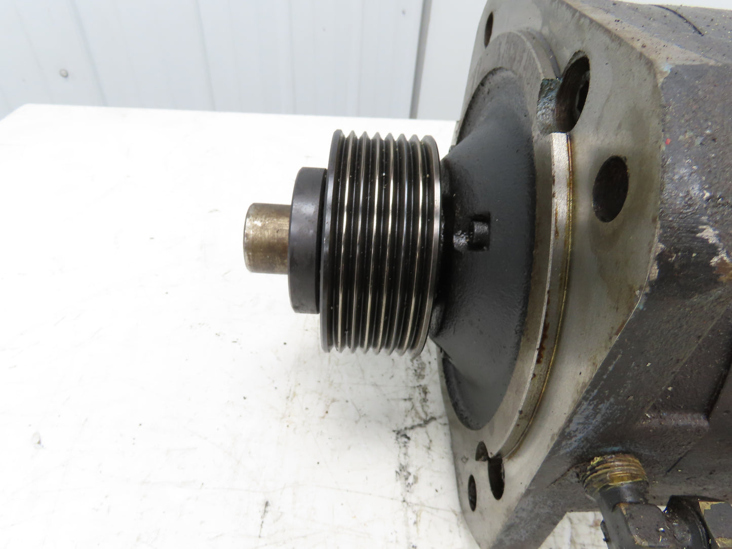 Yaskawa UAASWH-08CMUC1 AC Spindle Servo Motor 7.5kW 3000 RPM 3PH 200V JCAOFA4S