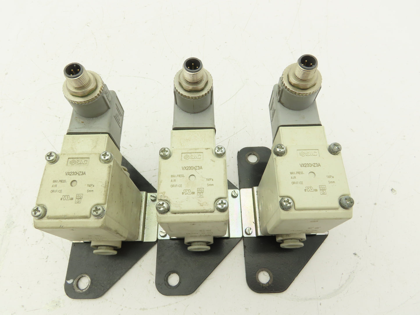 SMC VX230HZ3A 2-Way Solenoid Valve NC 24VDC 3/8" Push Connect  Lot of 3