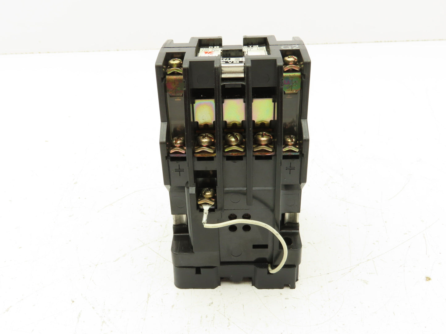 Yaskawa HI-25ETU Magnetic Contactor 250V 50A 200-220V Coil