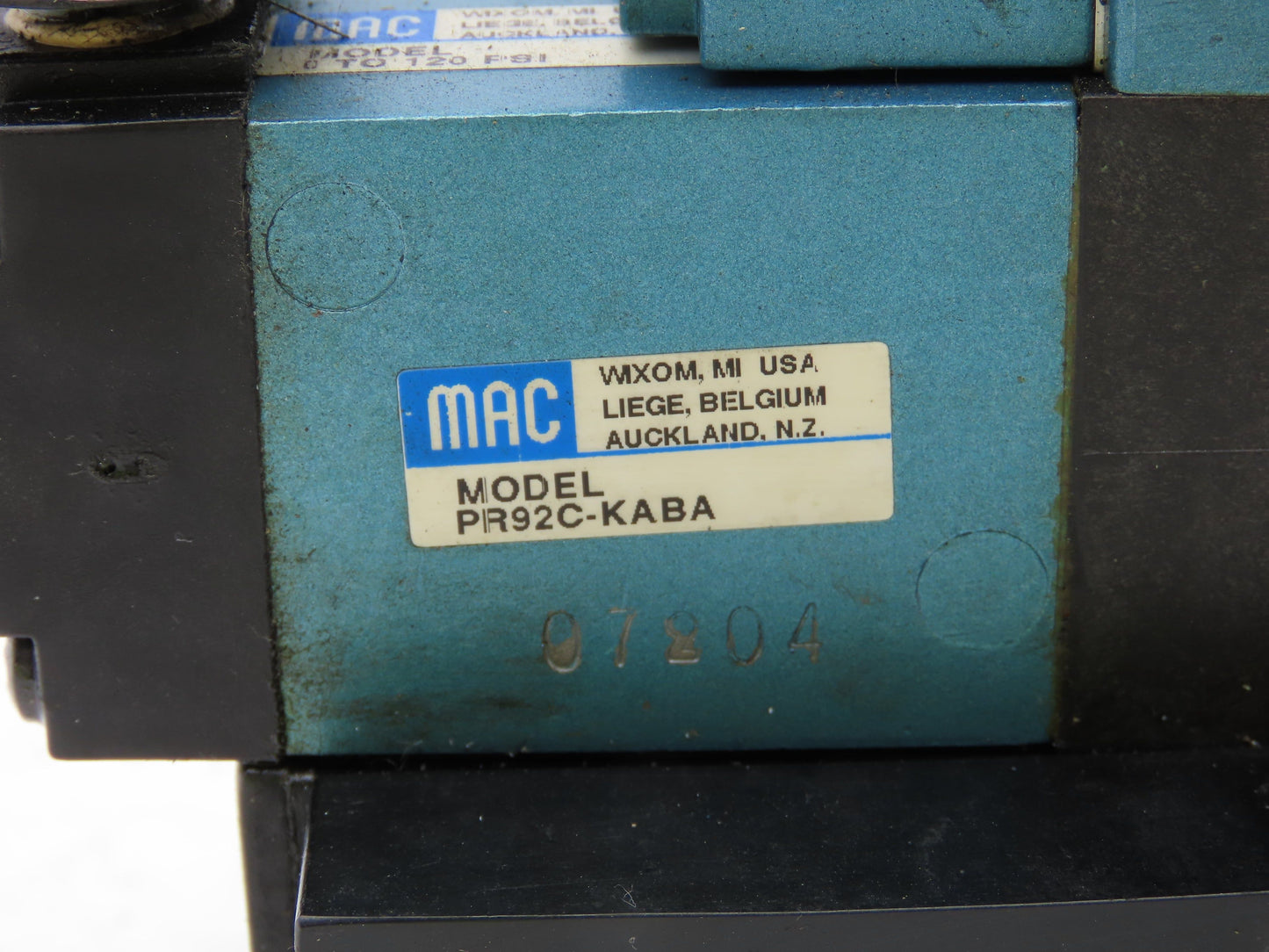 MAC 92B-BAB-CJA-DM-DJAP-1DG  2-Station Solenoid Valve Manifold 120V 92 Series
