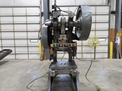 Walsh No 65 Ton Geared Mechanical Punch Press 6" Stroke 10" Throat 7.5Hp 3Ph