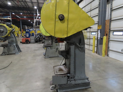 E.W. Bliss No 40 Mechanical Horn Punch Press 3-1/2" Stroke 10" Throat 220/440V