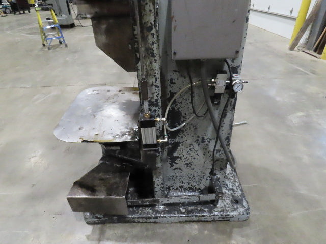 EW Bliss No 24 Mechanical Horn Punch Press 1-1/2" Stroke 9-3/4" Throat 220/440V