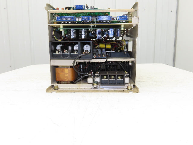 Yaskawa CIMR-MTII-5.5K Transistor Invertor AC Spindle Drive For CNC Machine