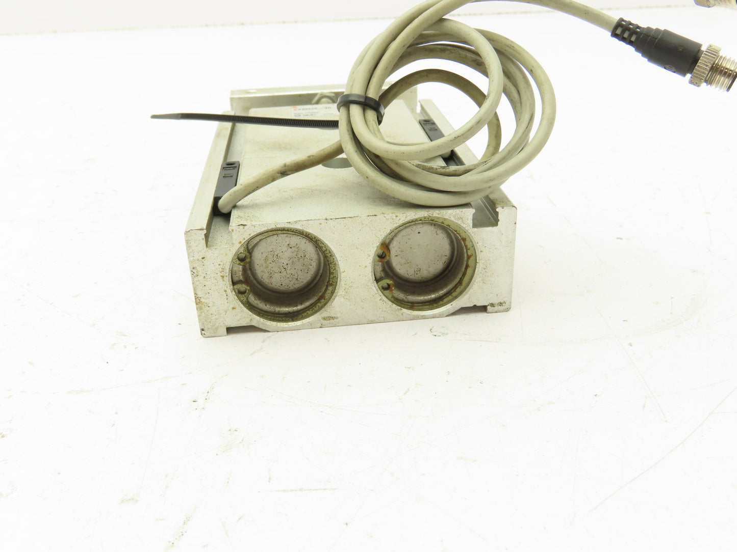 SMC CXSM25-40 Pneumatic Cylinder Dual Rod 40mm Stroke 25mm Bore Reed Switches