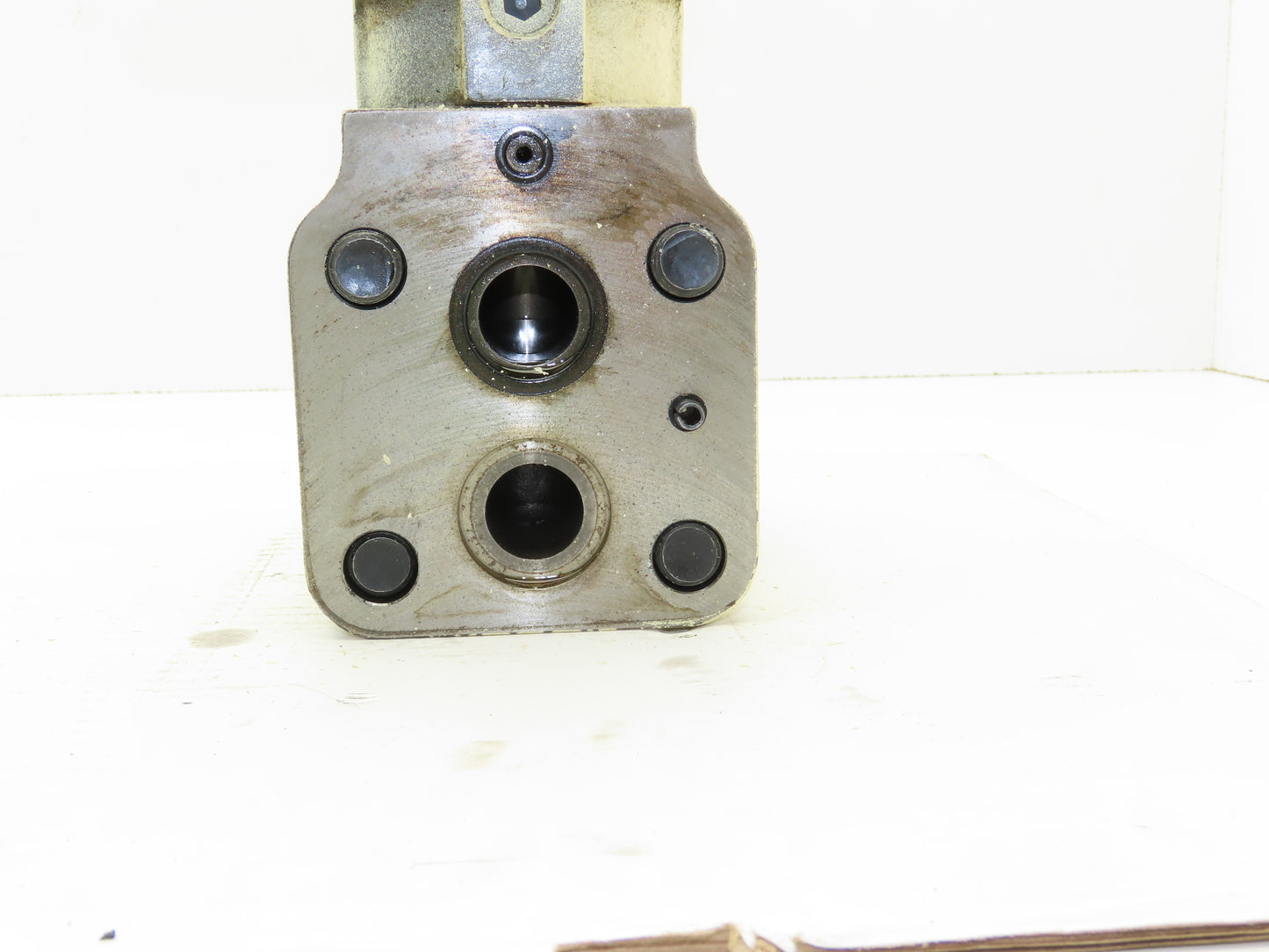 Vickers TCG50-06-F-P7-H-12-SH-S38 Directional Solenoid Control Relief Valve 24V