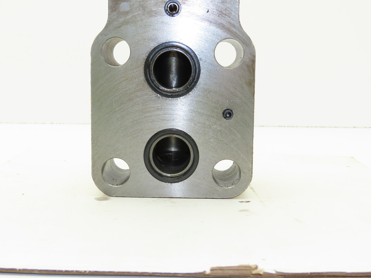 Vickers TCG50-10-FEV-P7-H-12-S10 Directional Solenoid Control Relief Valve 24VDC