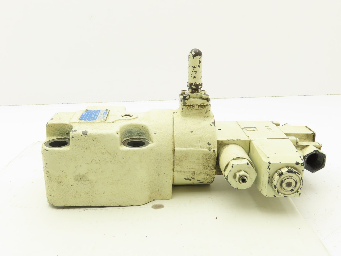 Vickers TCG50-10-FEV-P7-H-12-S10 Directional Solenoid Control Relief Valve 24VDC