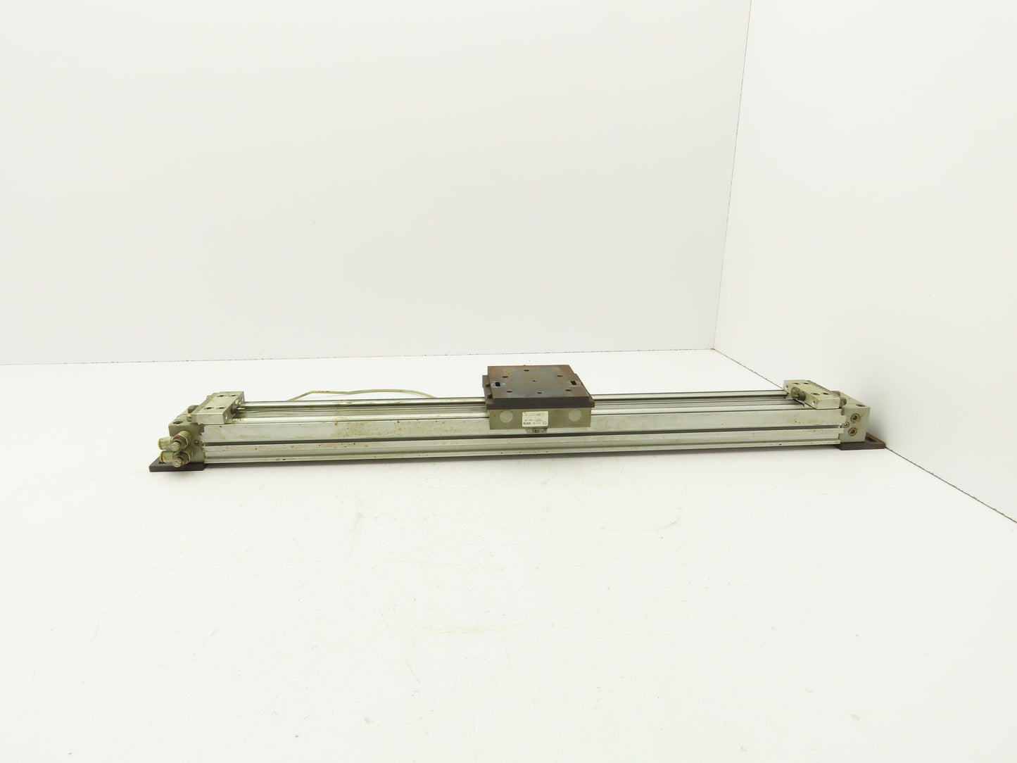 SMC MY1C25G-500L Pneumatic Rodless Cylinder 50mm Bore 500mm Stroke 115PSI