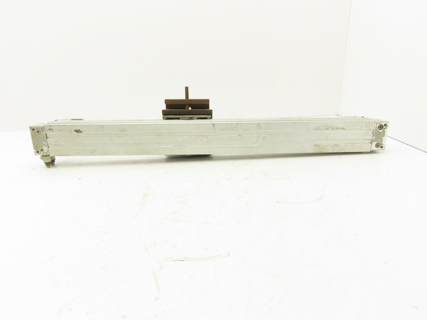 SMC MY1C25G-500L Pneumatic Rodless Cylinder 50mm Bore 500mm Stroke 115PSI