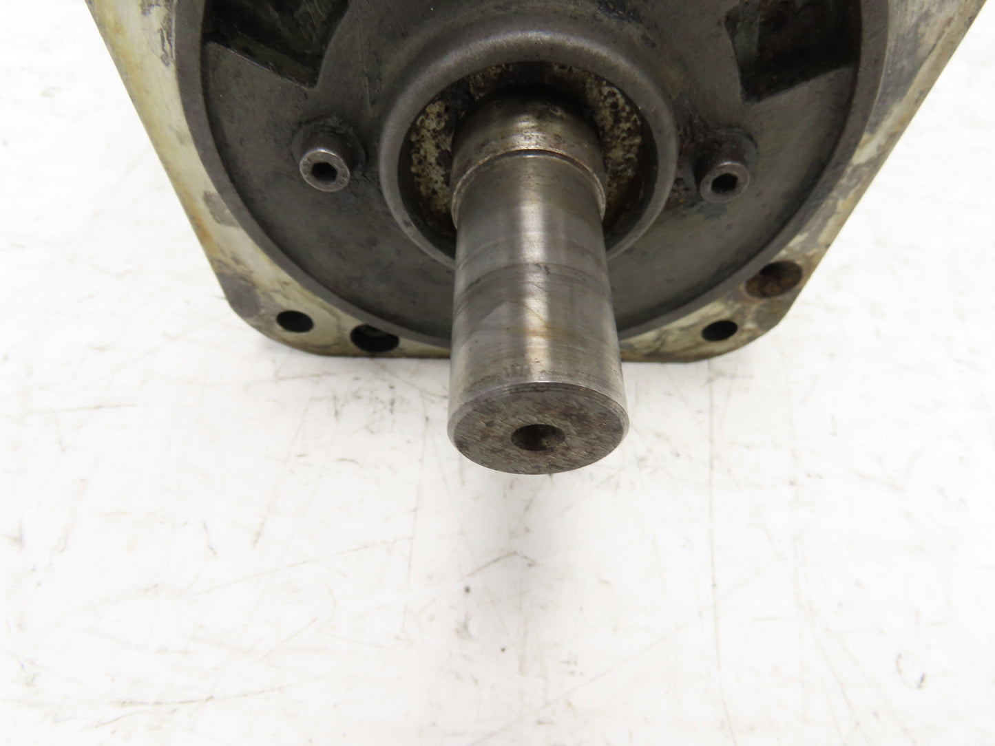 Yaskawa Electric USAFED-13FA2 AC Servo Motor 1.3kW 1500RPM 9.7A Encoder MLP-7728