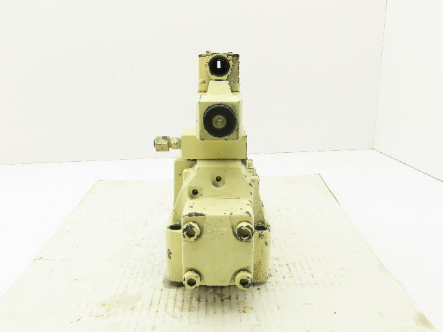 Vickers DG5V-H8-3C-T-P7-H-80-JA497 Directional Control Solenoid Valve 24VDC