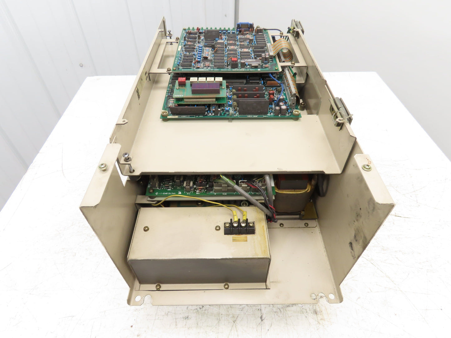 Yaskawa CIMR-MTII-11K Transistor Invertor Spindle Drive 10HP