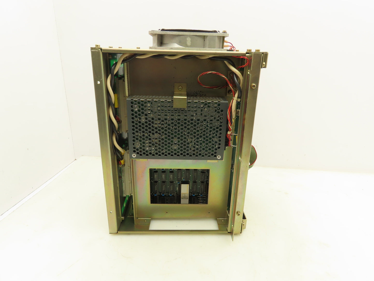 Mitsubishi Electric BN624A223H01 PLC Chassis Slot Rack Card Power Supply Unit