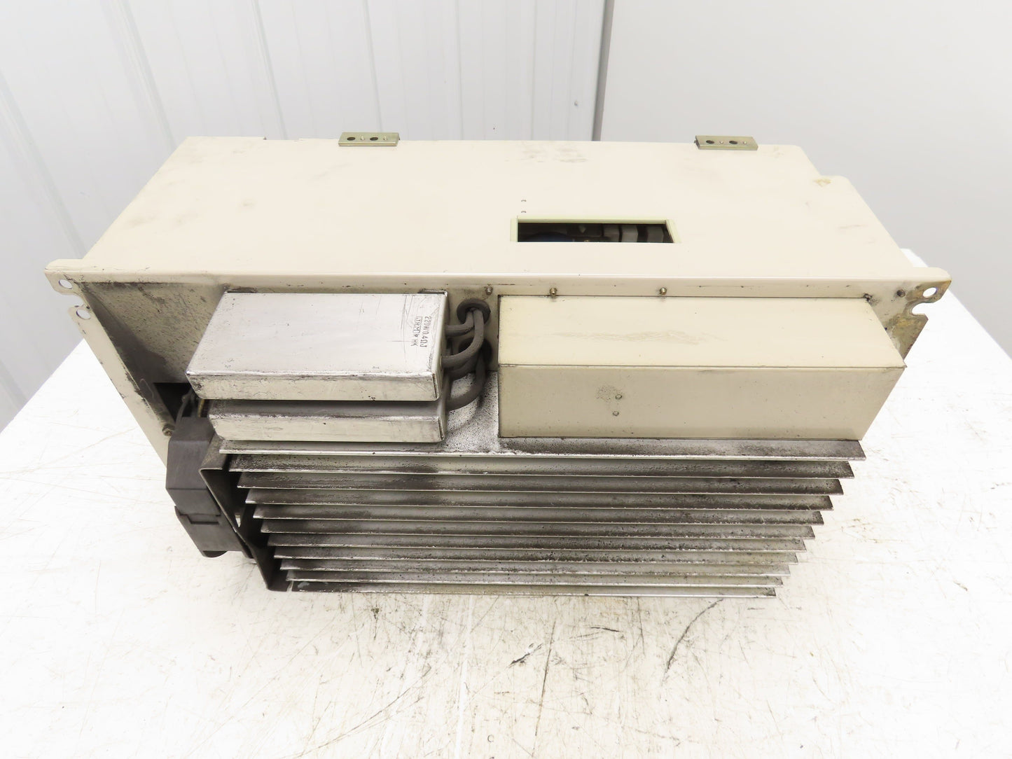 Yaskawa CIMRMTI11K Transistor Invertor Spindle Drive 10HP