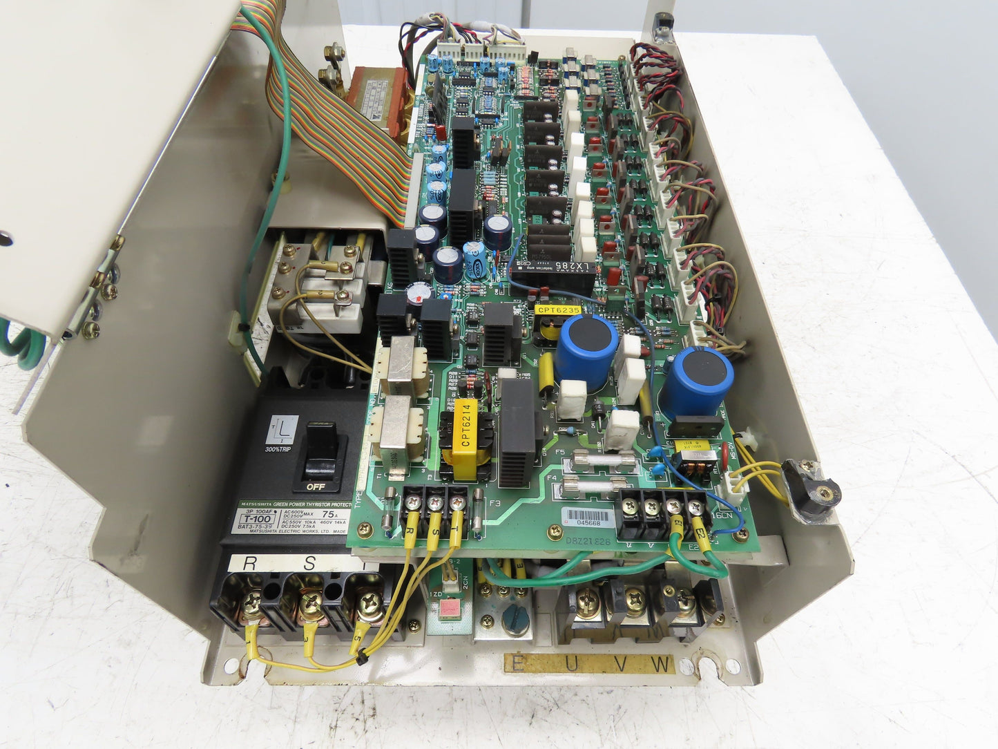 Yaskawa CIMRMTI11K Transistor Invertor Spindle Drive 10HP