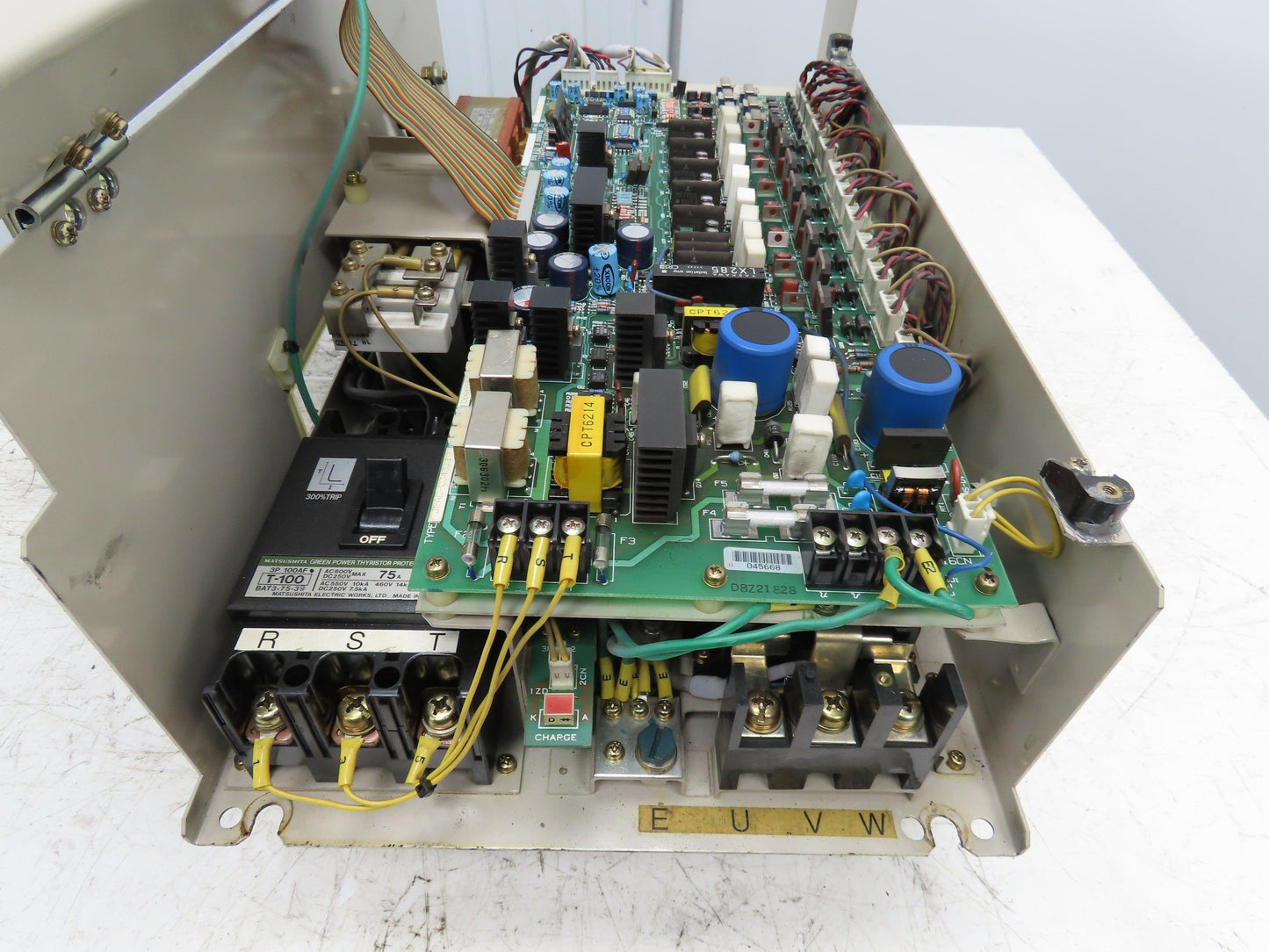 Yaskawa CIMRMTI11K Transistor Invertor Spindle Drive 10HP