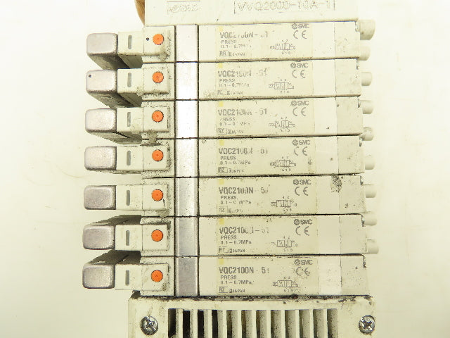 SMC VQC2100N-51 Pneumatic 8-Station Manifold 5/2 Solenoid Valves 24VDC