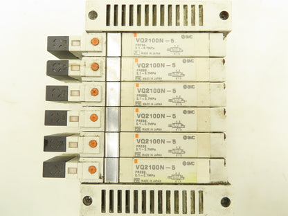 SMC VQ2100N-5 Pneumatic 6-Station Manifold 5/2 Solenoid Valves 24VDC