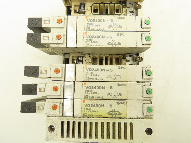 SMC VQ2400N-5 Pneumatic 8-Station Manifold 5/2 Solenoid Valves 24VDC