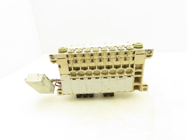 SMC VQ2400N-5 Pneumatic 8-Station Manifold 5/2 Solenoid Valves 24VDC