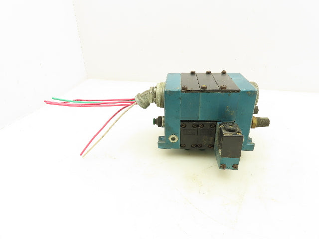 MAC 811C-PM-111DA-142 Pneumatic 3-Station Manifold 5/2 Solenoid Valves 120V