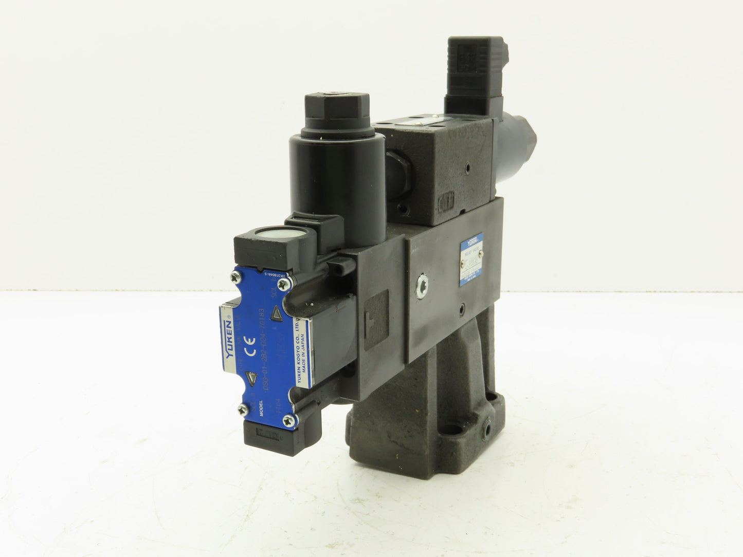 Yuken EDG-01V-B-PNT22-5198 Proportional Solenoid Relief Valve EBG-03-C-T-5129