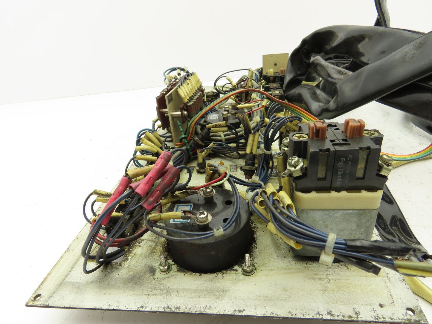 Yamazaki 3-L HMI Switch Pushbutton Operator Control Panel