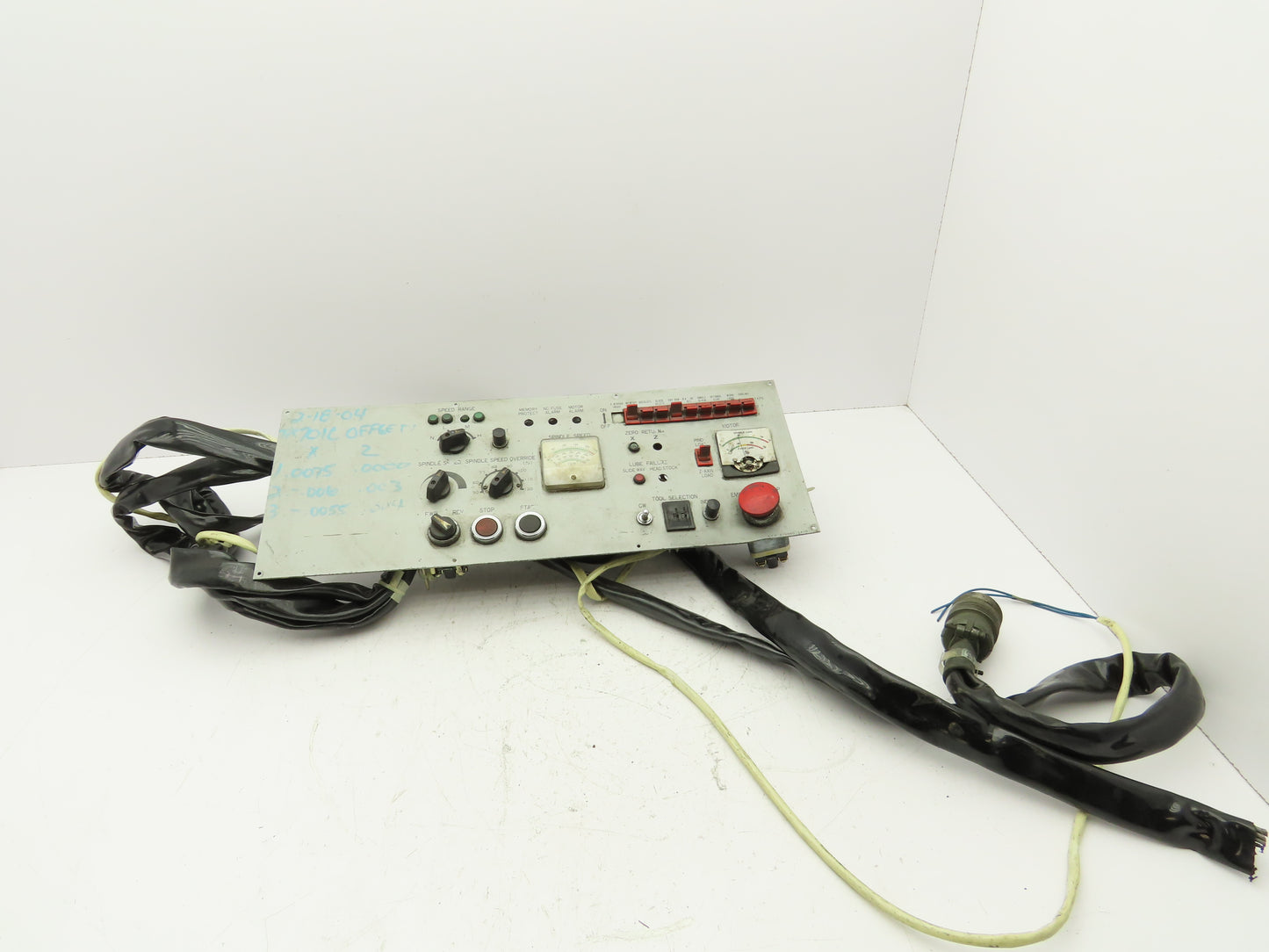 Yamazaki 3-L HMI Switch Pushbutton Operator Control Panel