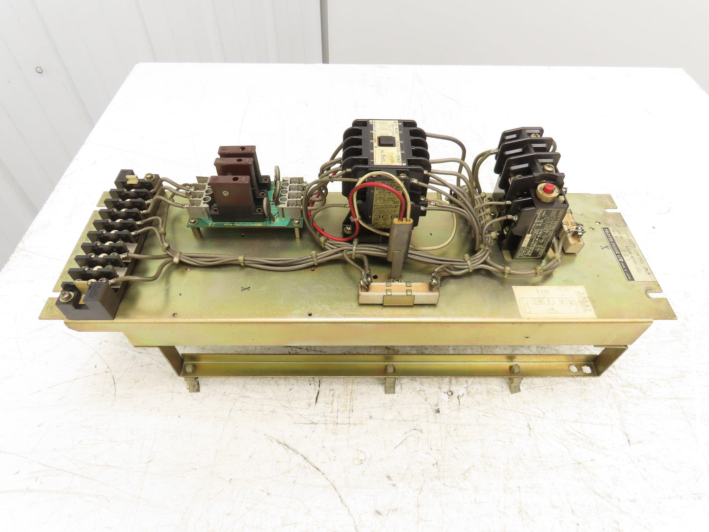 Fanuc A06B-6045-H001/H002 Velocity Control Unit CNC Drive