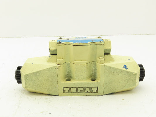 Tokimec Vickers DG4V-5-2C-M-P7L-H-6-30 Directional Control Solenoid Valve 24VDC