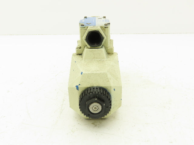 Tokimec Vickers DG4V-5-22A-M-P7L-H-6-30 Directional Control Solenoid Valve 24VDC
