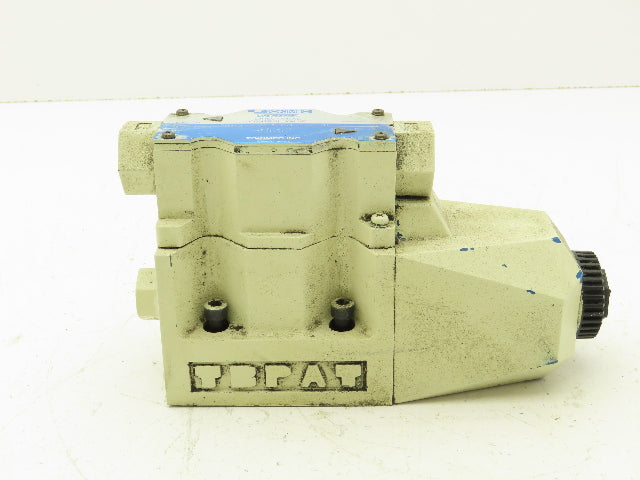 Tokimec Vickers DG4V-5-22A-M-P7L-H-6-30 Directional Control Solenoid Valve 24VDC