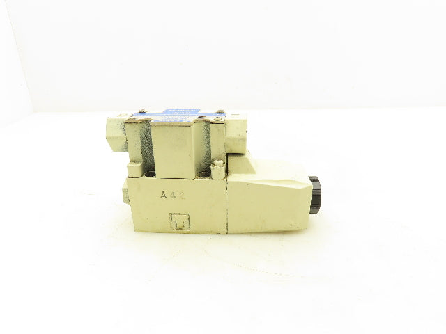 Tokimec Vickers DG4V-3-2A-M-P7-H-7-50 Directional Control Solenoid Valve 24VDC