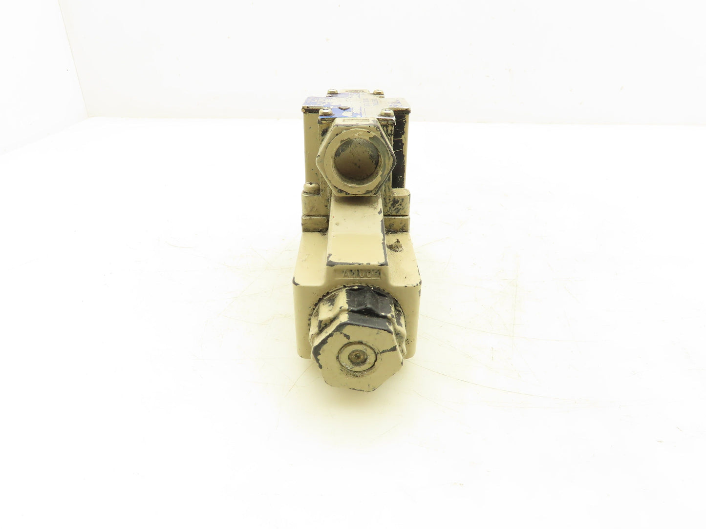 Vickers DG4V-3-2AL-M-P2-T-7-T10-52 Directional Control Solenoid Valve 110V