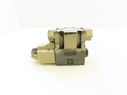 Vickers DG4V-3-2AL-M-P2-T-7-T10-52 Directional Control Solenoid Valve 110V