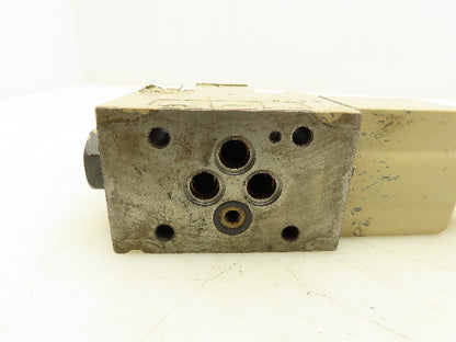 Vickers DG4V-3-2AL-M-P2-T-7-T10-52 Directional Control Solenoid Valve 110V